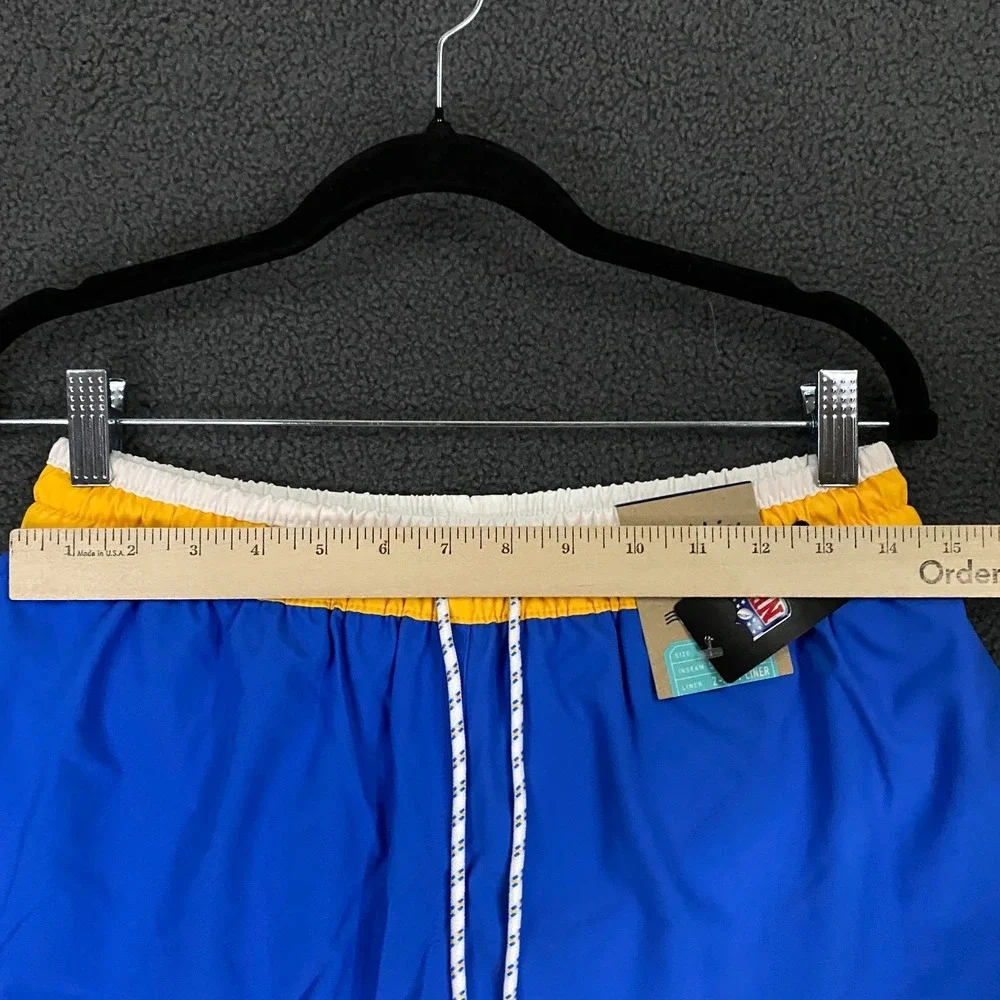 Chubbies Secret LA Chargers Shorts Mens Medium 5.5